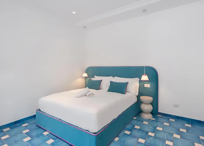 Marina Grande Residence